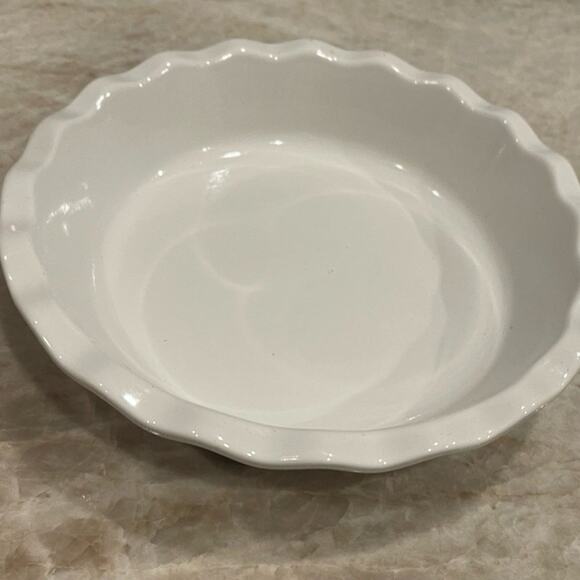 Emile Henry white stoneware pie plate France 9” - Picture 1 of 8